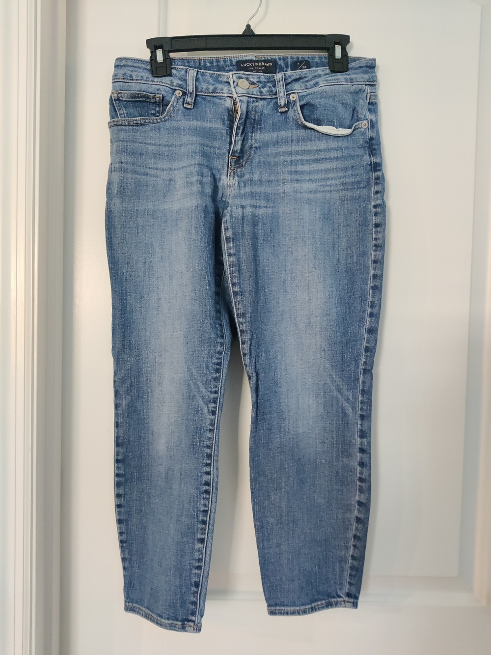 Lucky Brand Women’s Light Blue Cropped Jeans